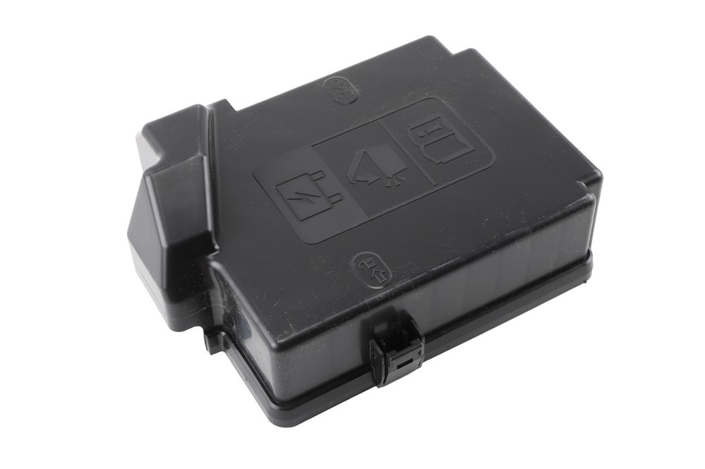 GM Genuine Parts Rear Body Fuse Block Cover