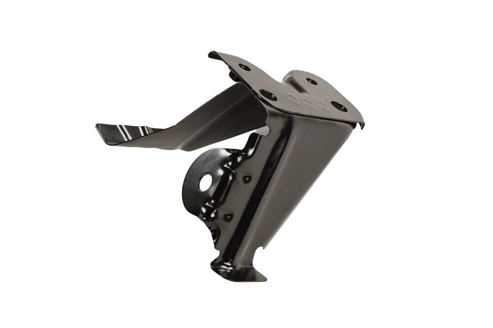 GM Genuine Parts Passenger Side Fender Bracket