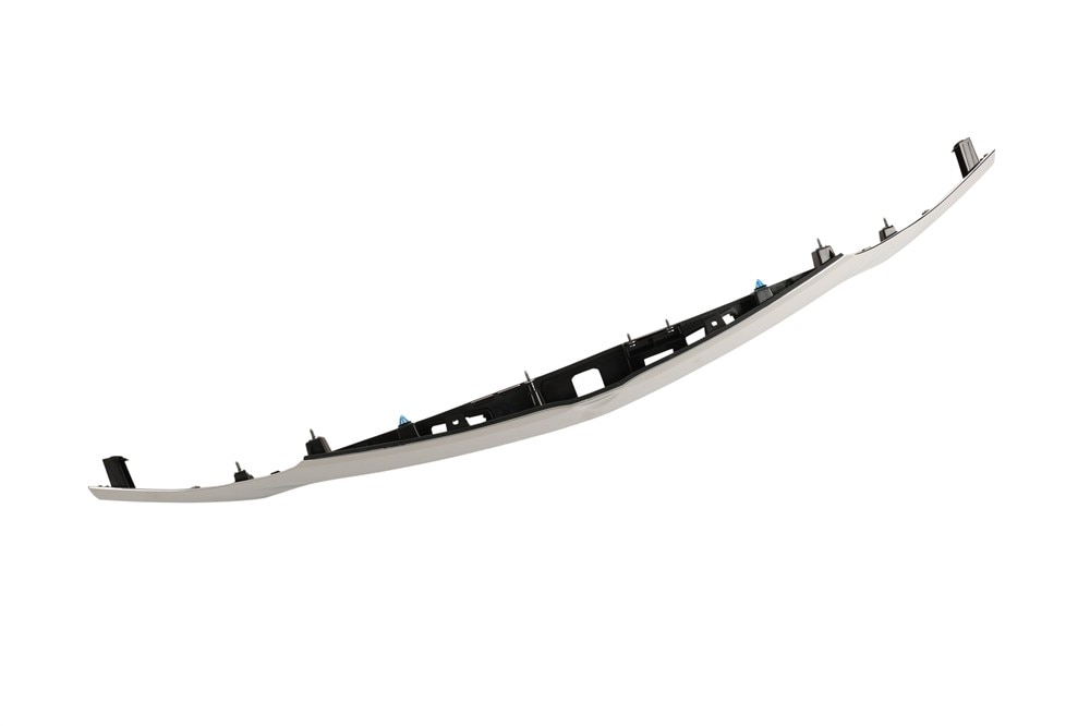 GM Genuine Parts Bright Chrome Rear Closure Center Applique