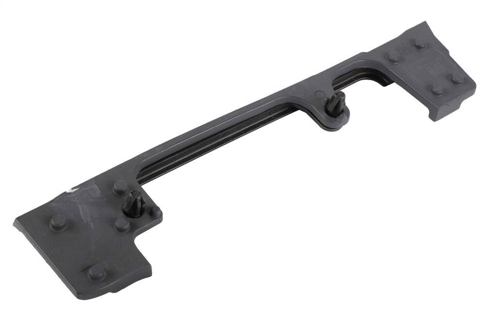 GM Genuine Parts Driver Side Body Hinge Pillar Lower Baffle