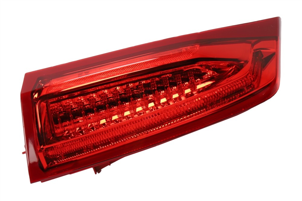 GM Genuine Parts LED Driver Side Tail Lamp