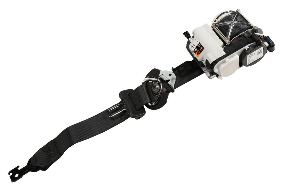 GM Genuine Parts Jet Black Seat Belt