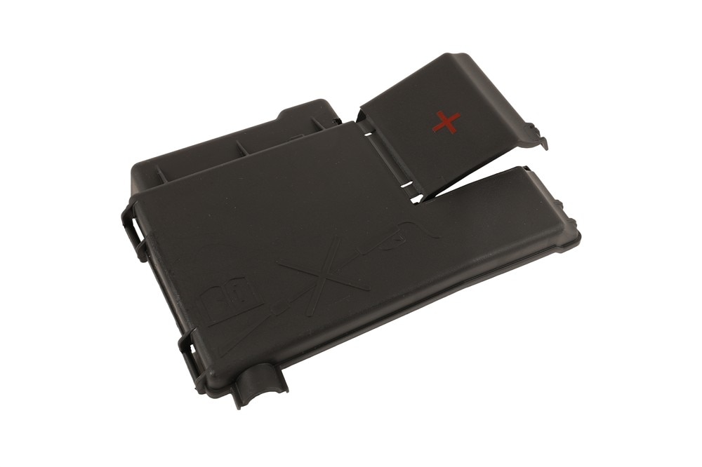 GM Genuine Parts Power Distribution Fuse Block Cover