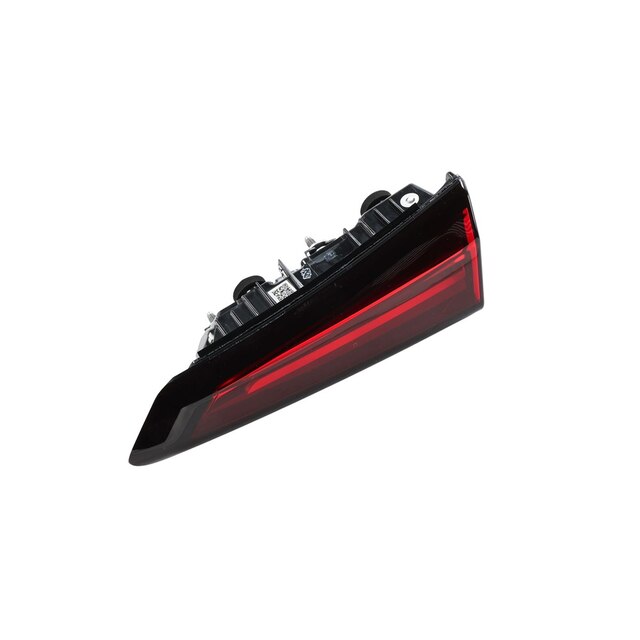 GM Genuine Parts LED Rear Passenger Side Turn Signal Lamp