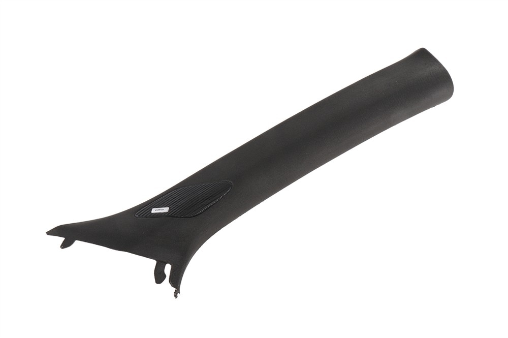 GM Genuine Parts Black Passenger Side Windshield Garnish Molding