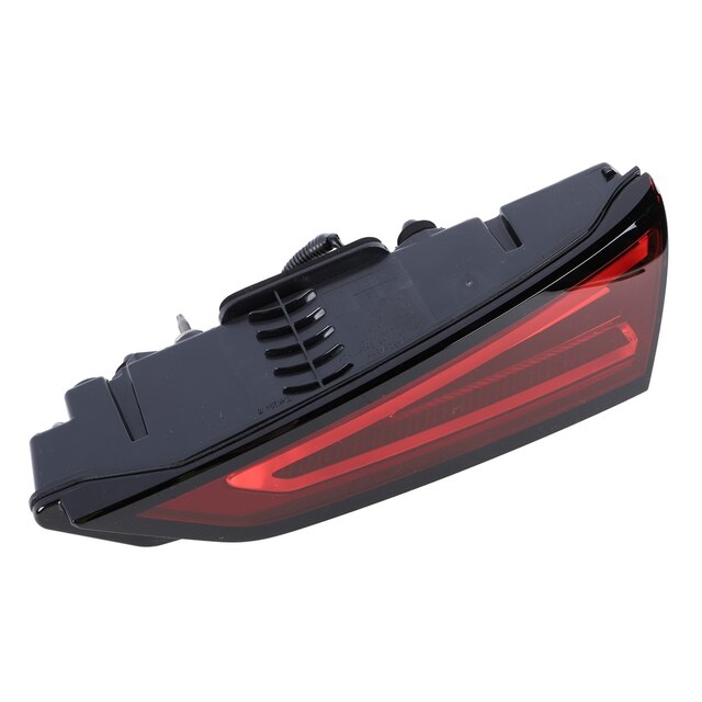 GM Genuine Parts Rear Passenger Side Turn Signal Lamp