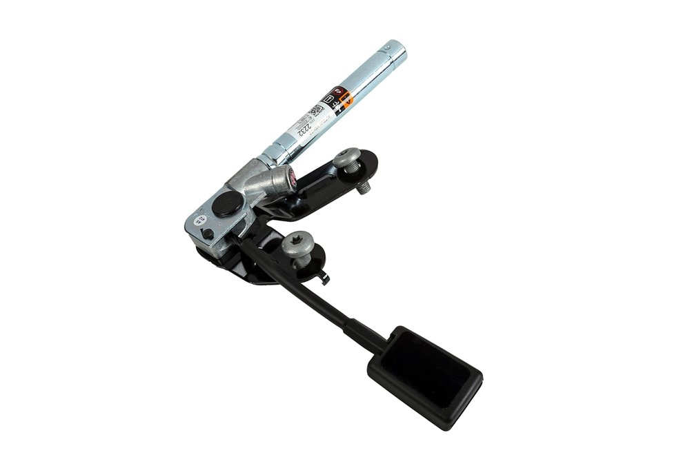 GM Genuine Parts Jet Black Driver Side Seat Belt Pretensioner (Programming Required)