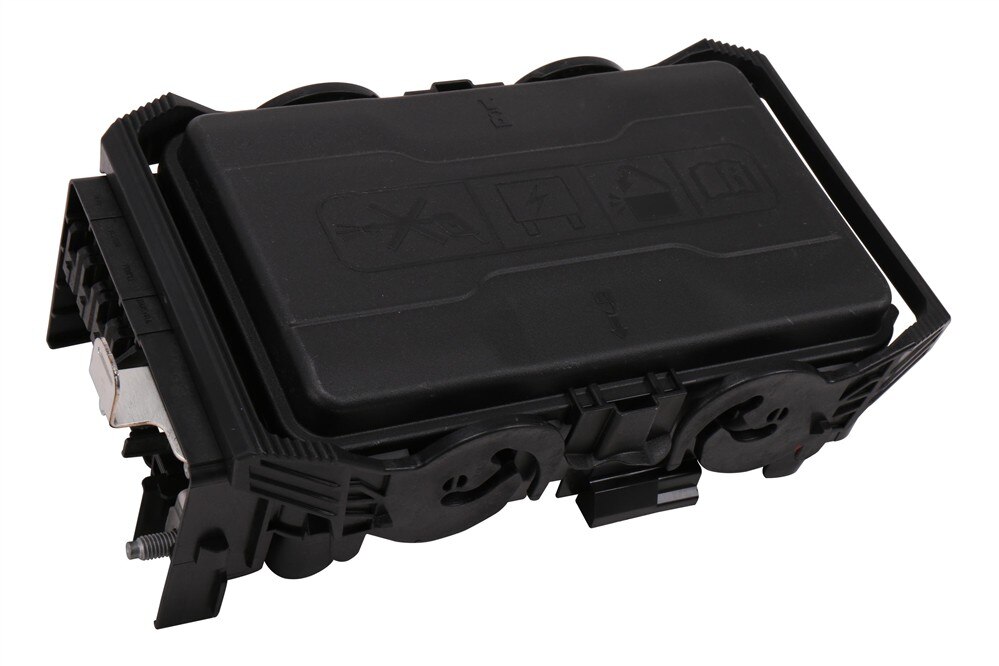 GM Genuine Parts Engine Wiring Harness Junction Block (Programming Required)