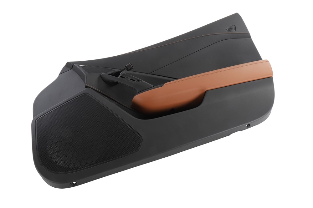 GM Genuine Parts Kalahri Front Passenger Side Door Trim