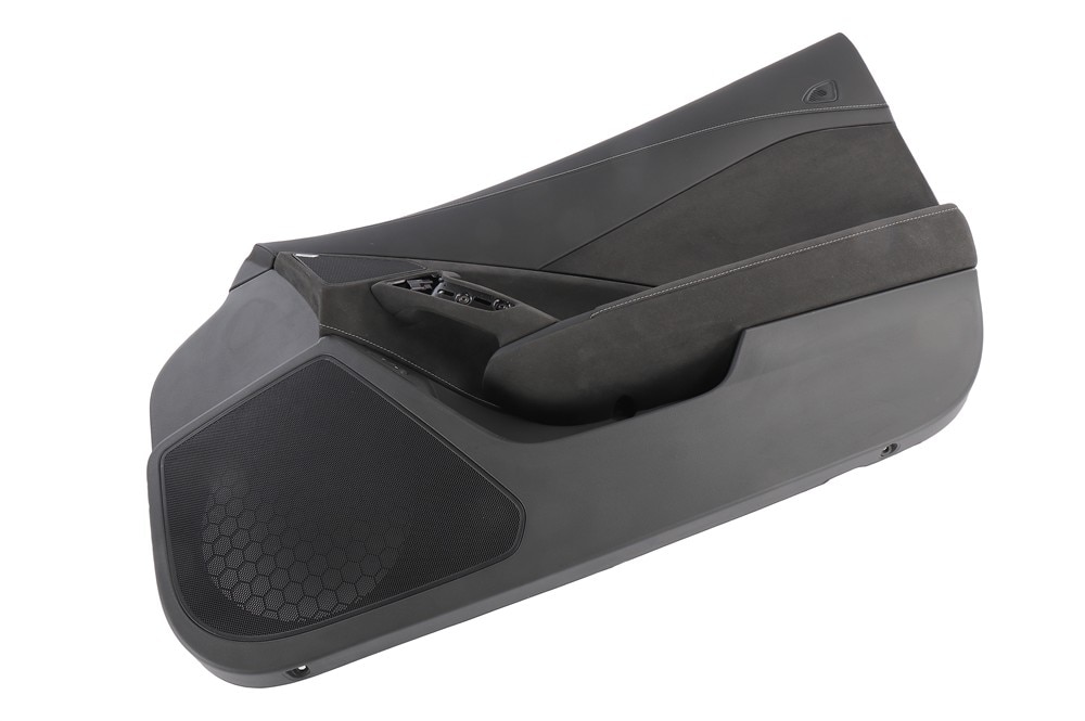 GM Genuine Parts Black Front Passenger Side Door Trim