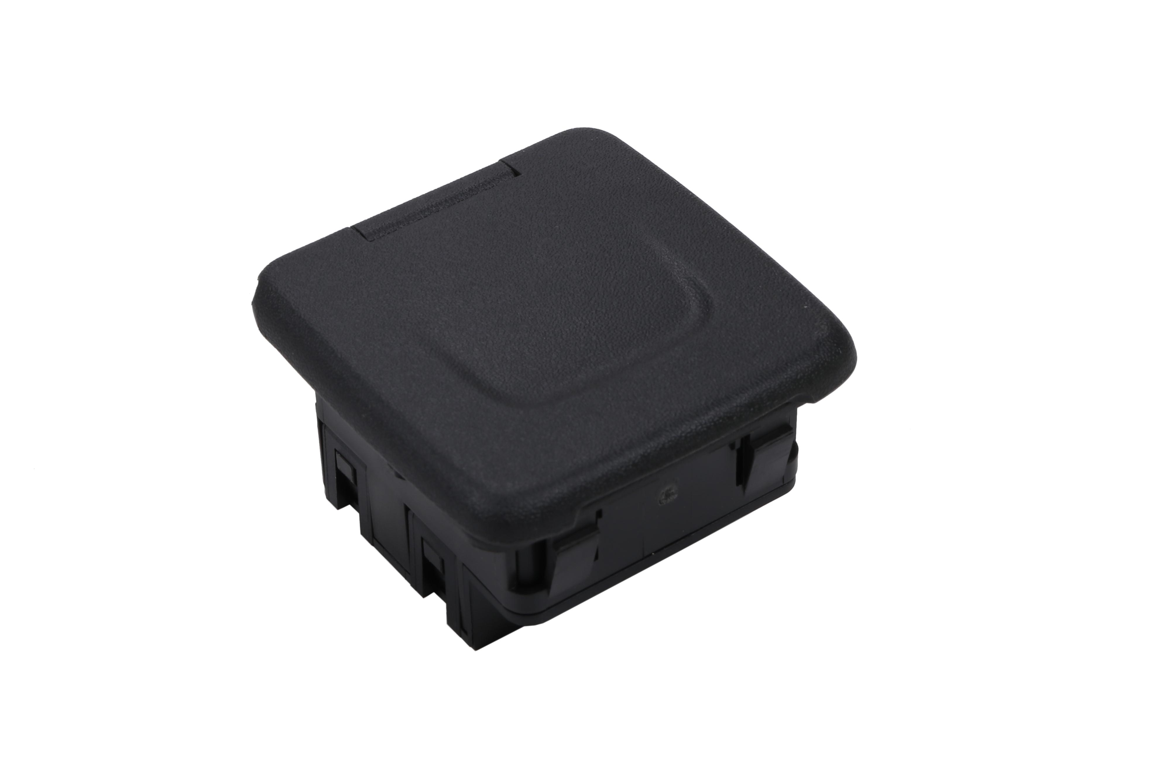 GM Genuine Parts Black Accessory Power Receptacle