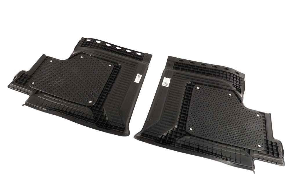 GM Genuine Parts Jet Black Rear Floor Mat Package | 84590967 | GM