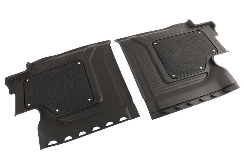 GM Genuine Parts Jet Black Rear Floor Mat Package | 84590967 | GM