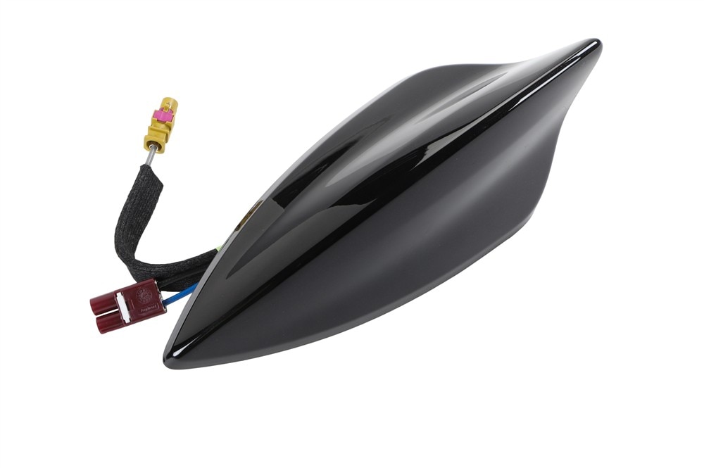 GM Genuine Parts Black Meet Kettle Metallic High Frequency Antenna
