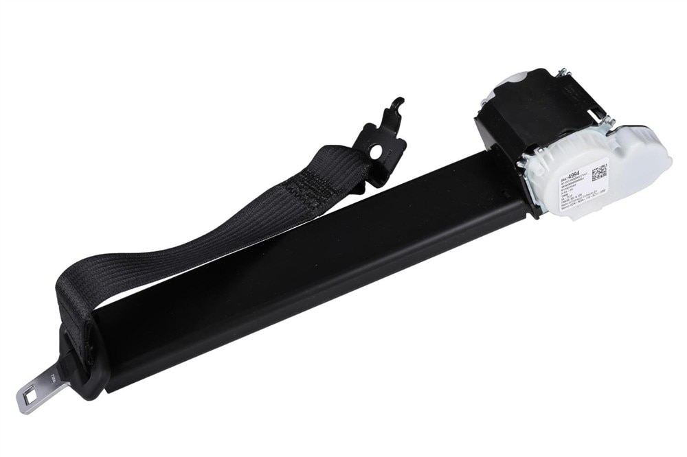 GM Genuine Parts Jet Black Seat Belt