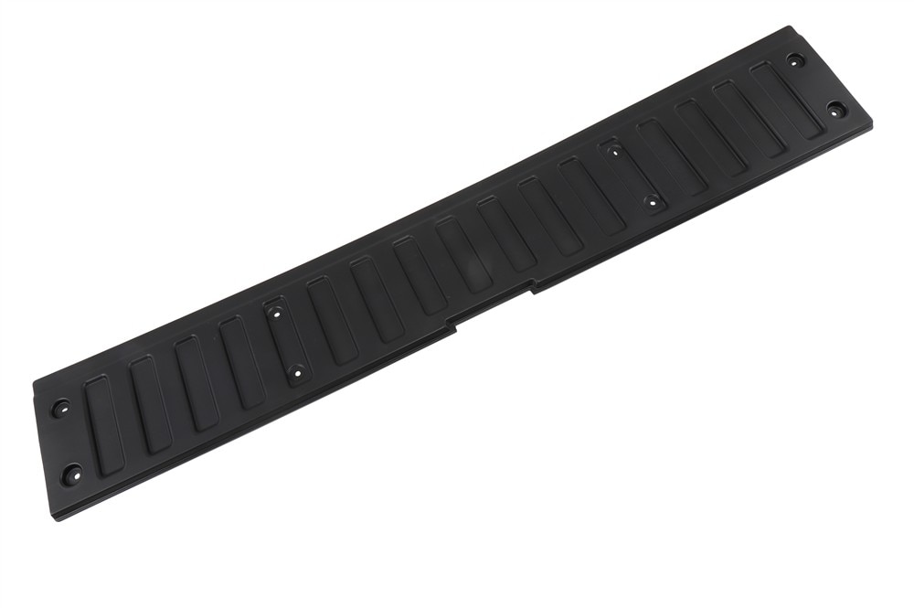 GM Genuine Parts Pickup Box Tailgate Access Hole Cover | 84606830