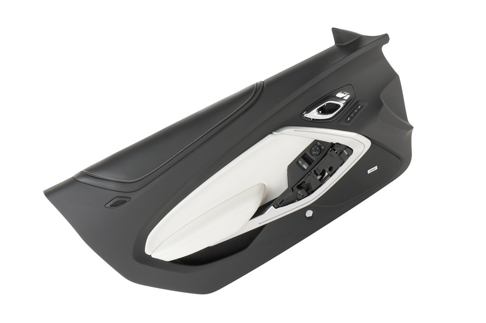 GM Genuine Parts White Front Driver Side Door Trim