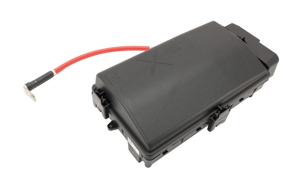 GM Genuine Parts Engine Wiring Harness Junction Block