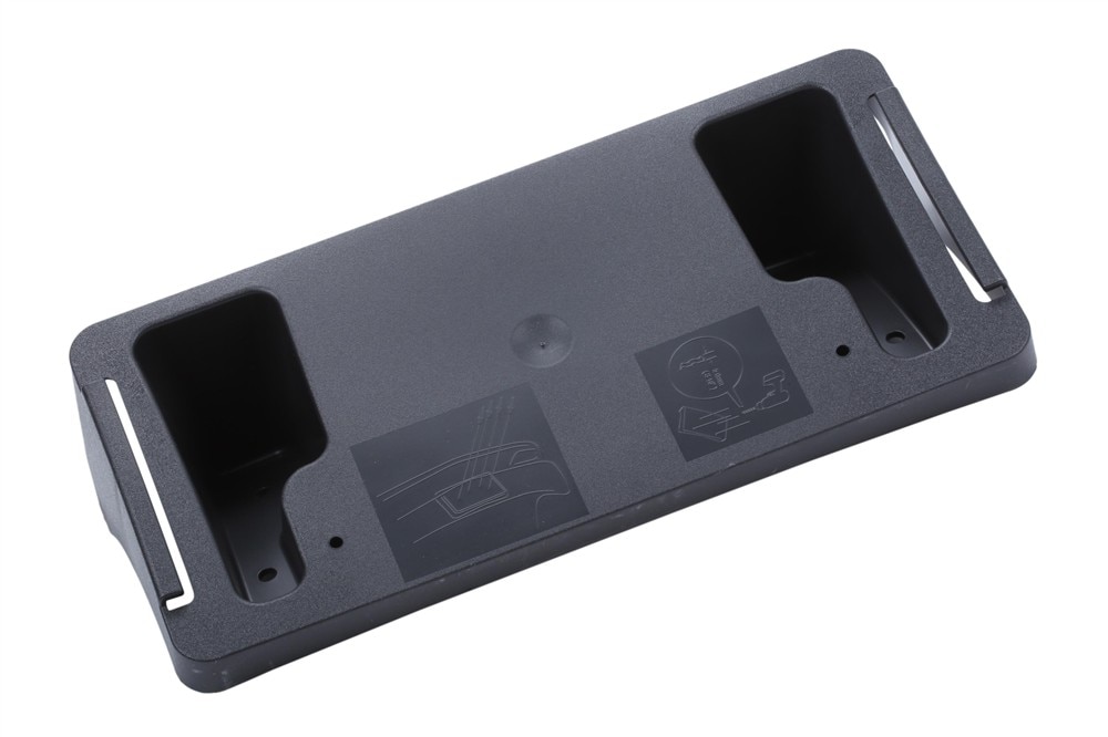 GM Genuine Parts Front License Plate Bracket