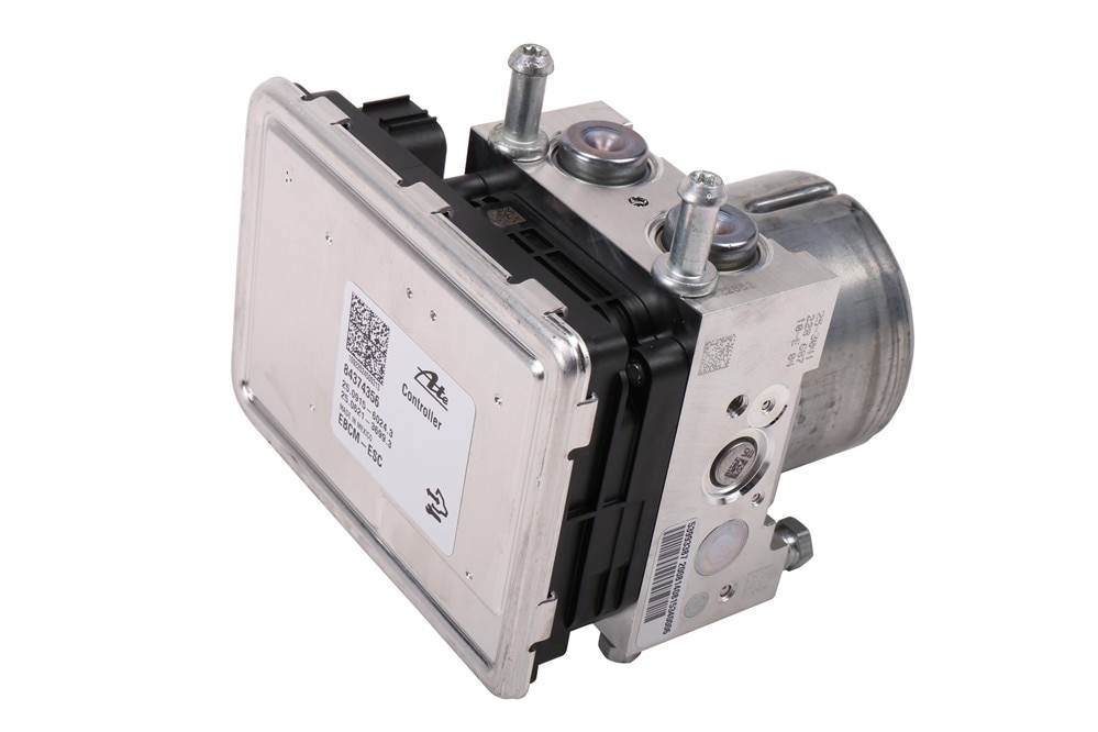 GM Genuine Parts Electronic Brake Control Module with Brake Pressure Modulator Valve