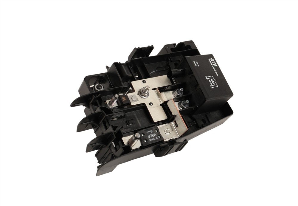 GM Genuine Parts Fuse Block (Programming Required)