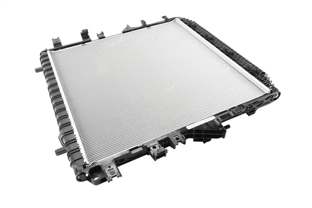 GM Genuine Parts Engine Radiator