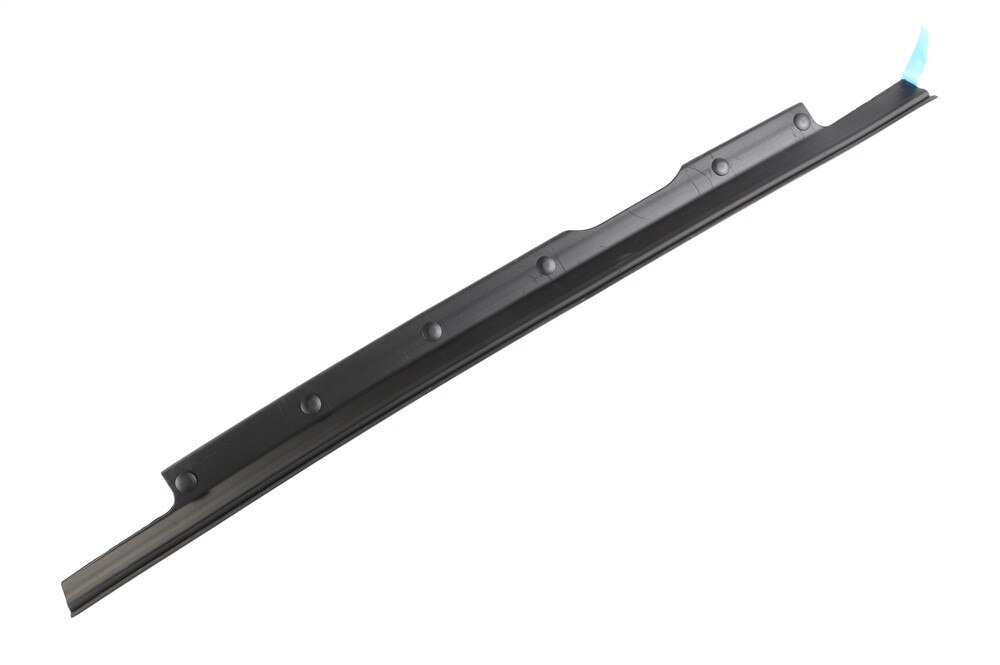 GM Genuine Parts Liftgate Upper Weatherstrip