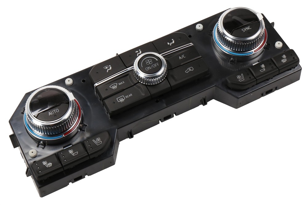 GM Genuine Parts Heater and Air Conditioning User Interface Control