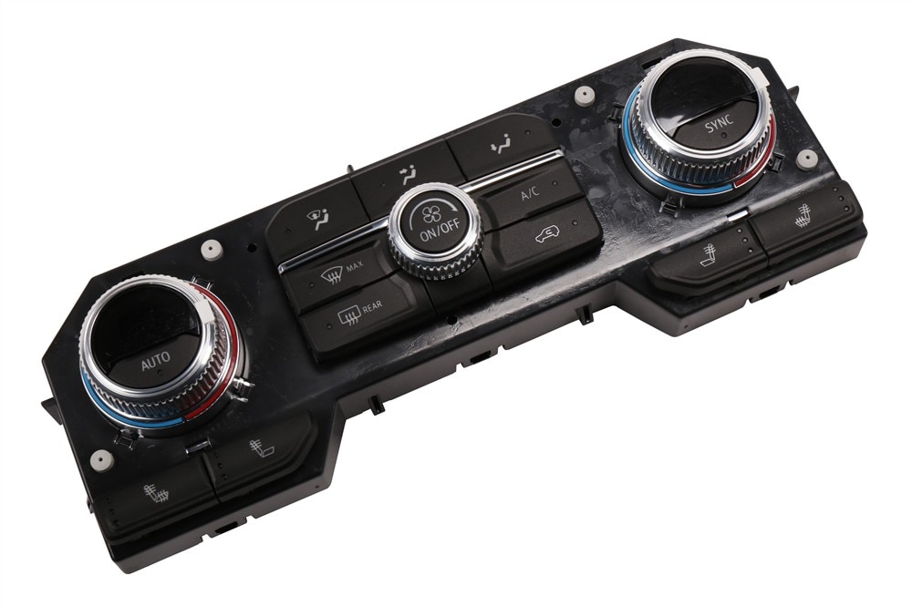 GM Genuine Parts Heater and Air Conditioning User Interface Control