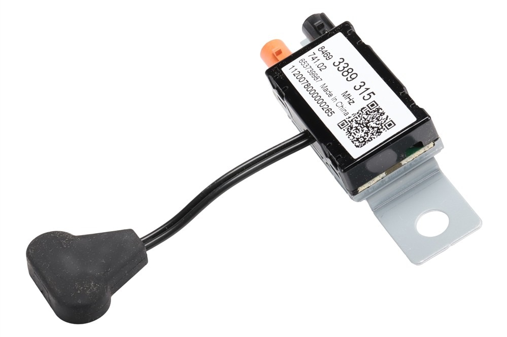 GM Genuine Parts Radio Antenna Amplifier (Programming Required)