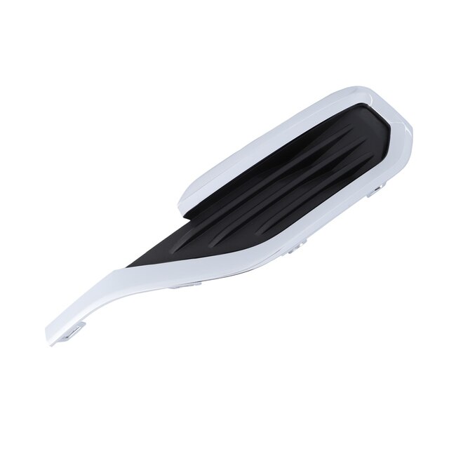 GM Genuine Parts Front Driver Side Fog Lamp Opening Cover