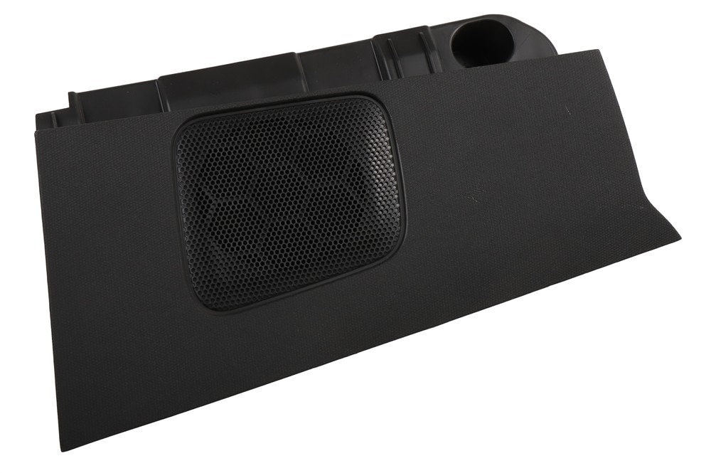 GM Genuine Parts Jet Black Driver Side Body Rear Corner Upper Garnish Molding