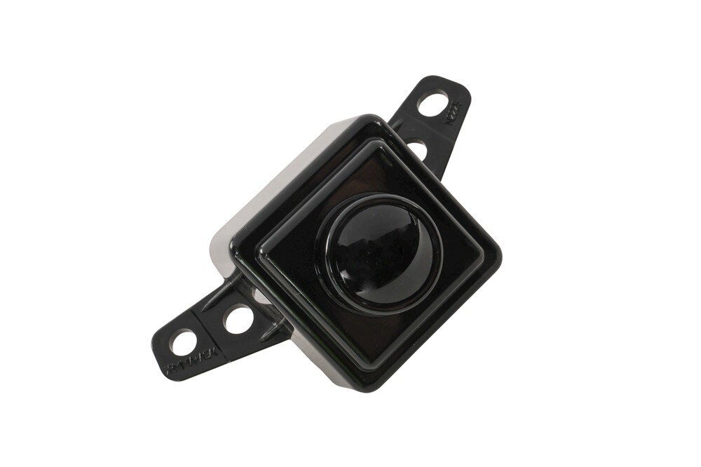 GM Genuine Parts Black Front Grille Opening Cover