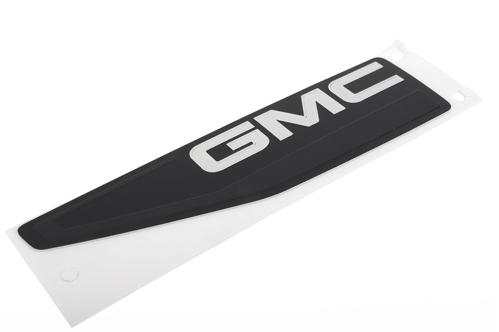 GM Genuine Parts Front Driver Side Fender Marketing Name Plate