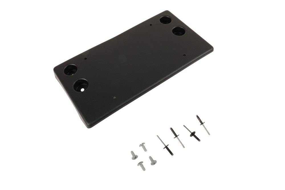 GM Genuine Parts Front License Plate Bracket