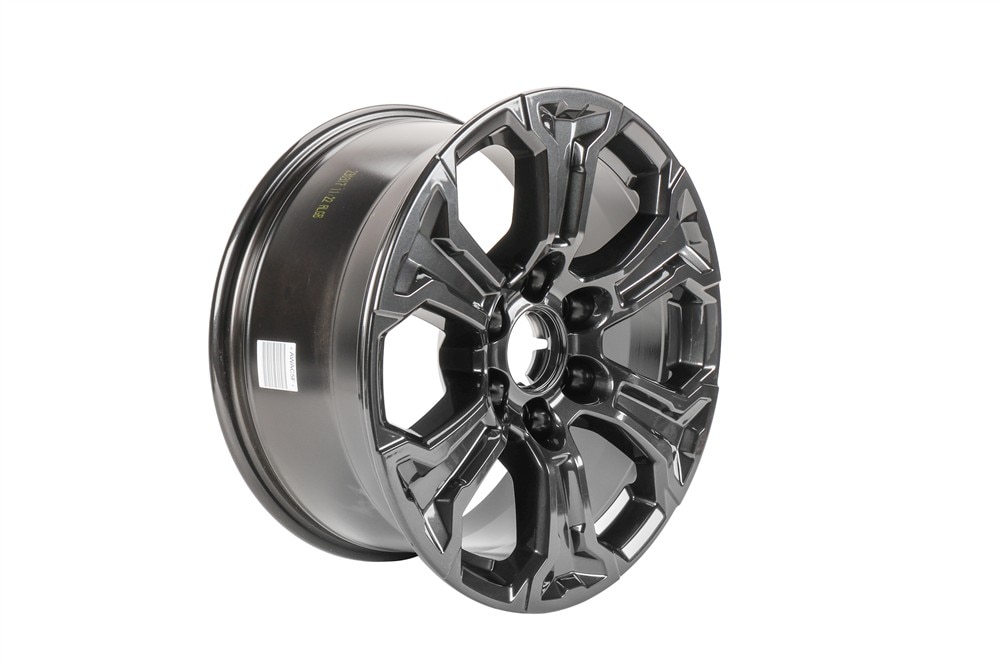 GM Genuine Parts 18x8.5in Aluminum Front and Rear Wheel
