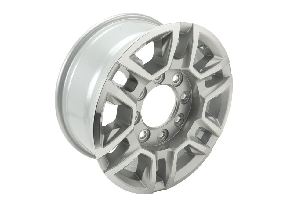 GM Genuine Parts 17x7.5in Aluminum Front and Rear Wheel