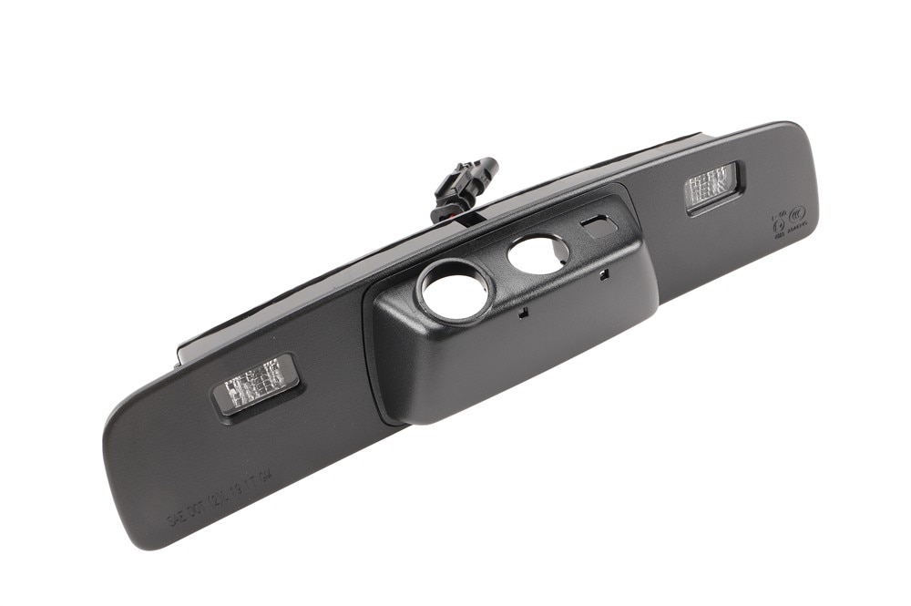 GM Genuine Parts LED Rear License Plate Lamp