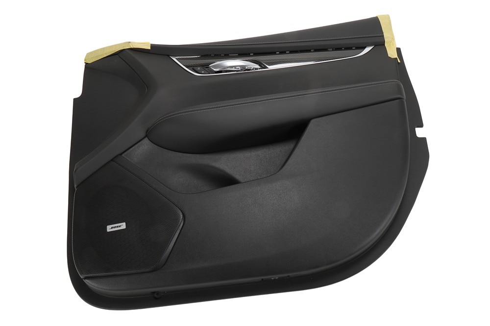 GM Genuine Parts Black Front Passenger Side Door Trim