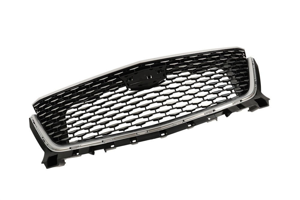 GM Genuine Parts Silver Front Grille