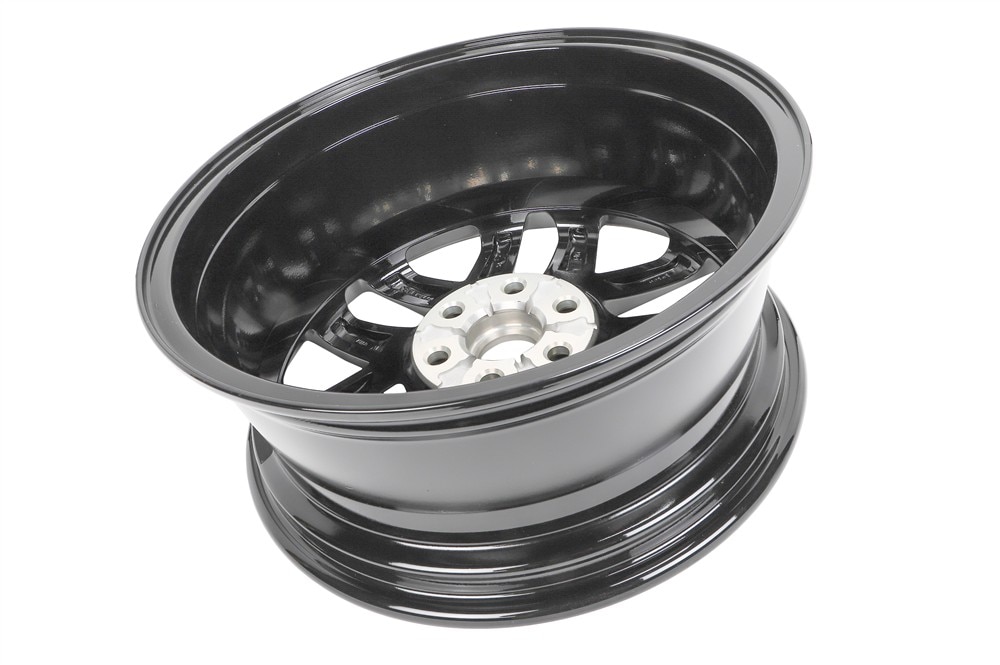 GM Genuine Parts Midnight Silver 18x7.5in Aluminum Front and Rear