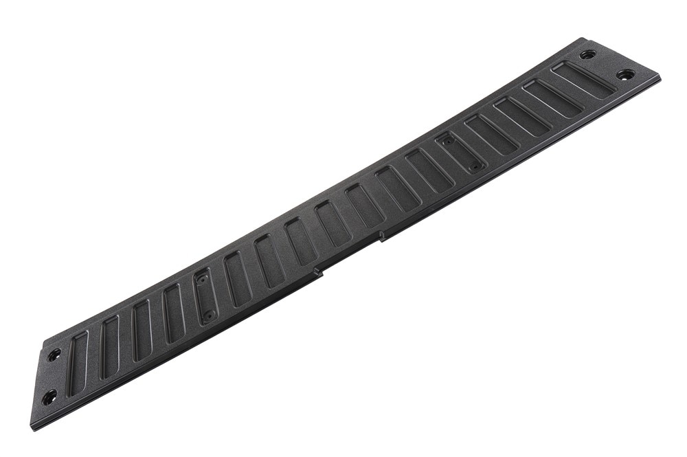 GM Genuine Parts Pickup Box Endgate Access Hole Cover