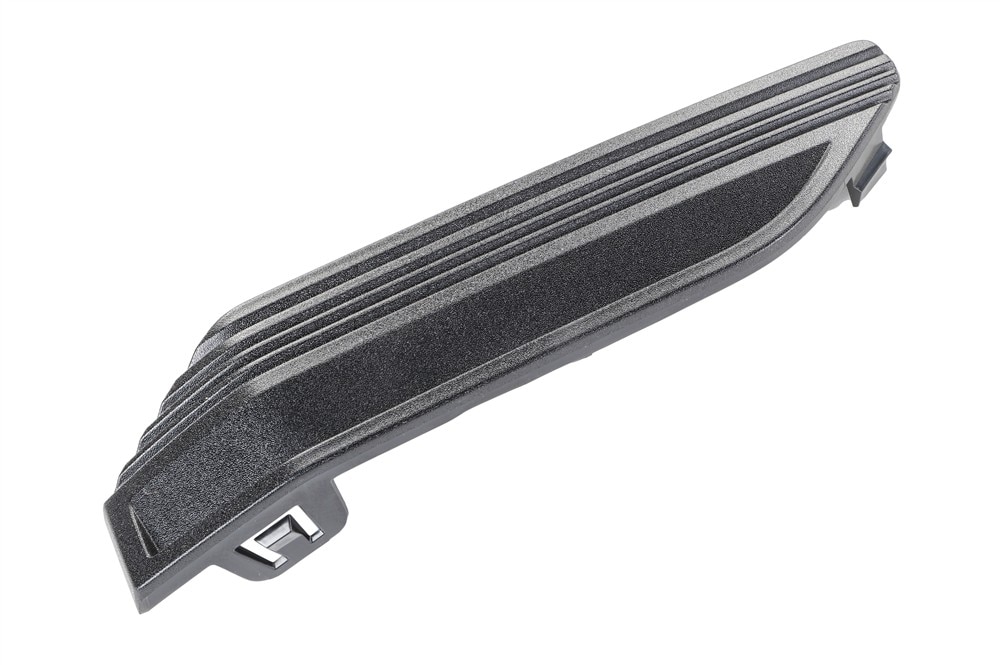GM Genuine Parts Front Passenger Side Fog Lamp Opening Cover