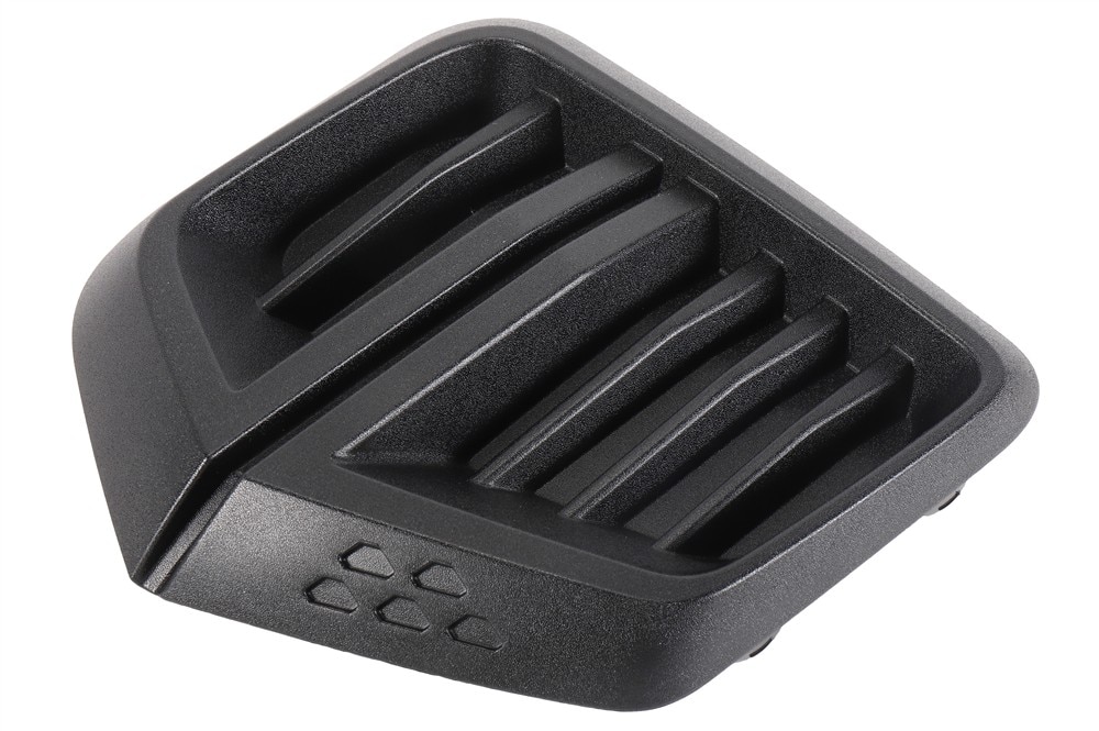 GM Genuine Parts Front Passenger Side Fog Lamp Opening Cover