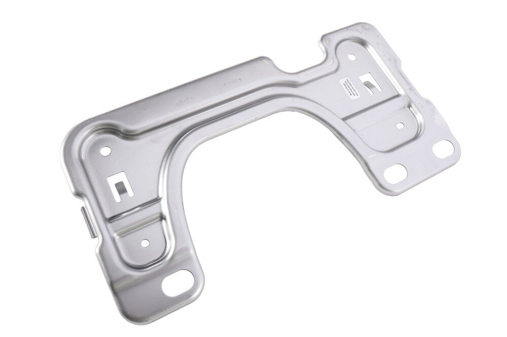 GM Genuine Parts Instrument Panel Knee Bolster Deflector