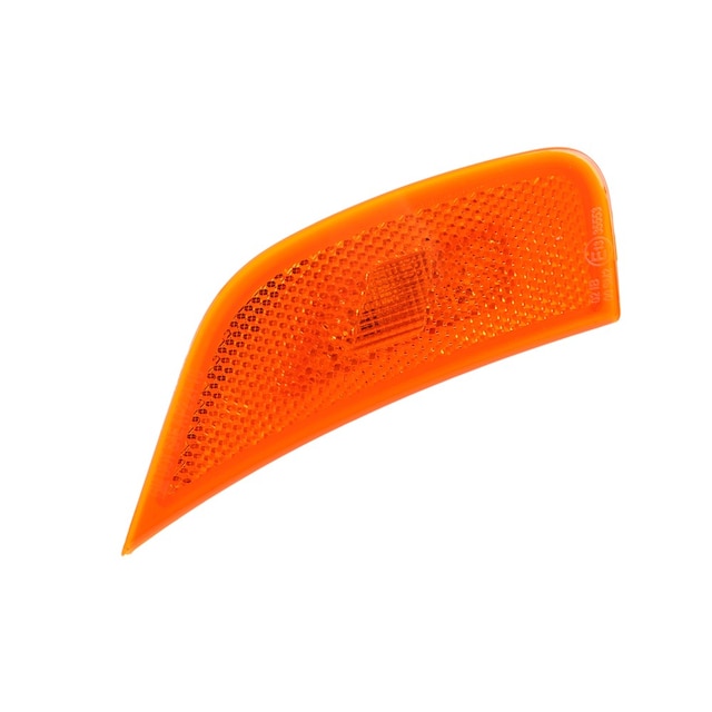 GM Genuine Parts Front Passenger Side Marker Lamp