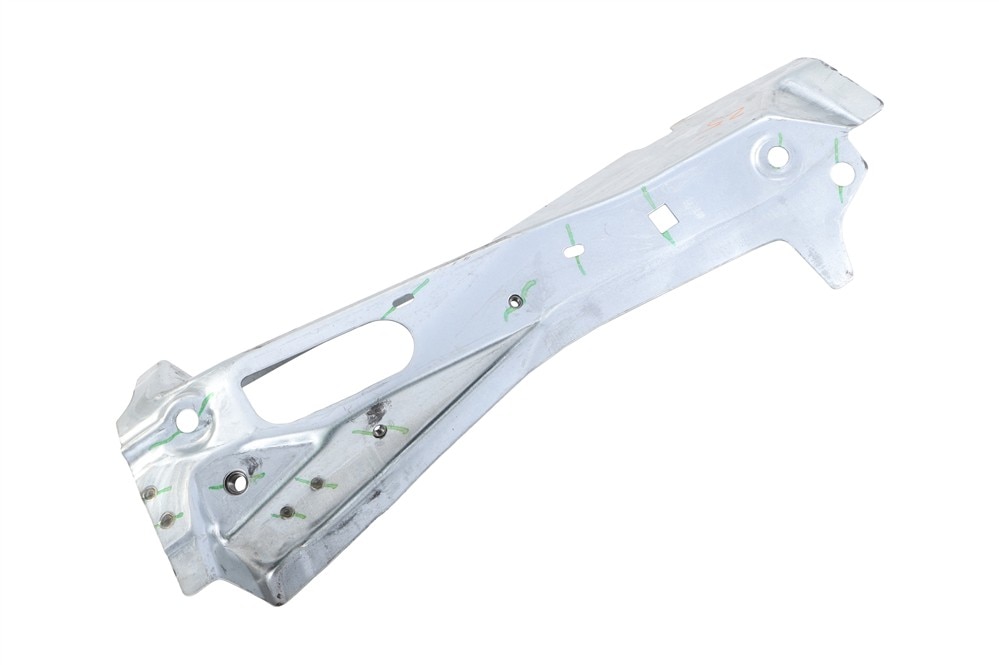GM Genuine Parts Passenger Side Radiator Lower Support