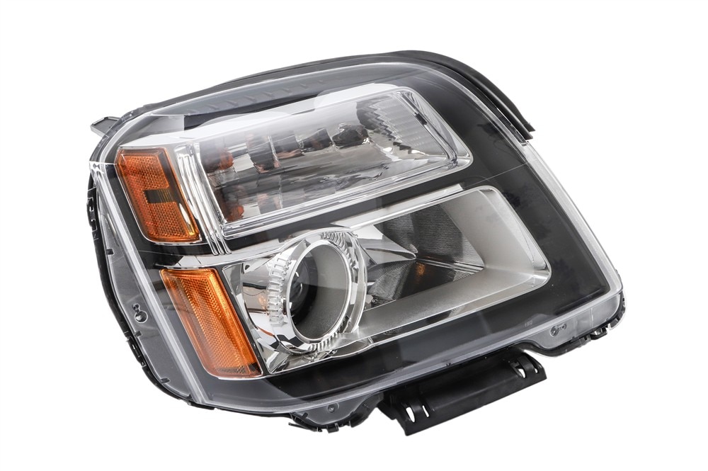 GM Genuine Parts Halogen Passenger Side Headlamp