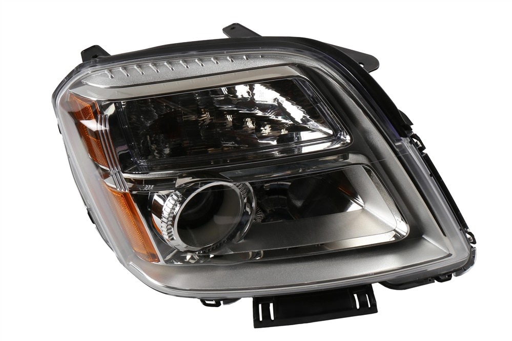 GM Genuine Parts Halogen Passenger Side Headlamp