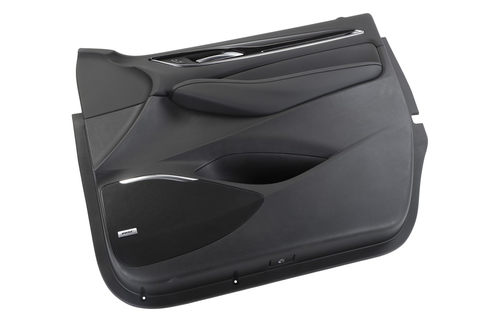 GM Genuine Parts Black Front Passenger Side Door Trim